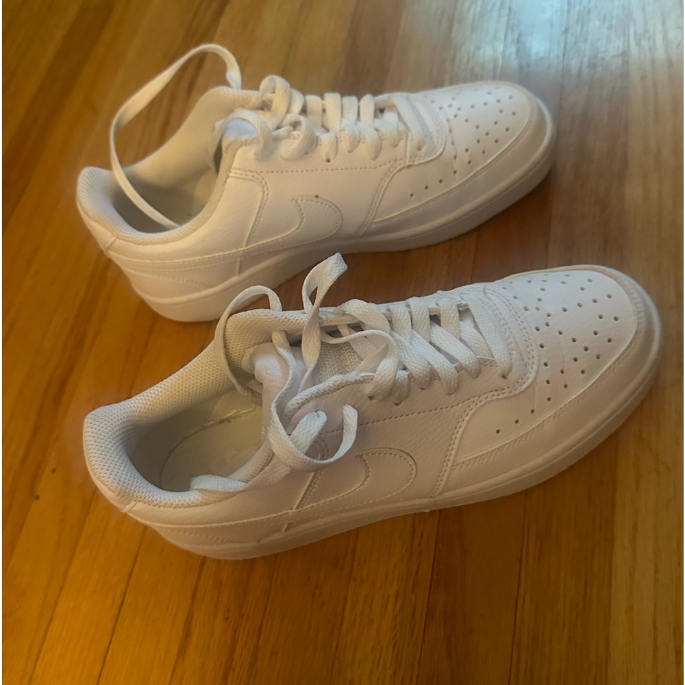 Nike women's Air Force sneakers. 7.5